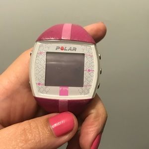 POLAR heart rate watch for workout needs battery